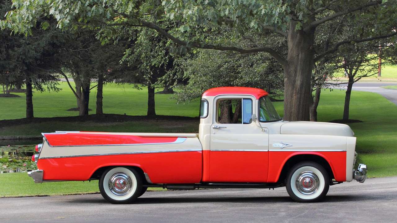 1957 Dodge D100 Sweptside puzzle online