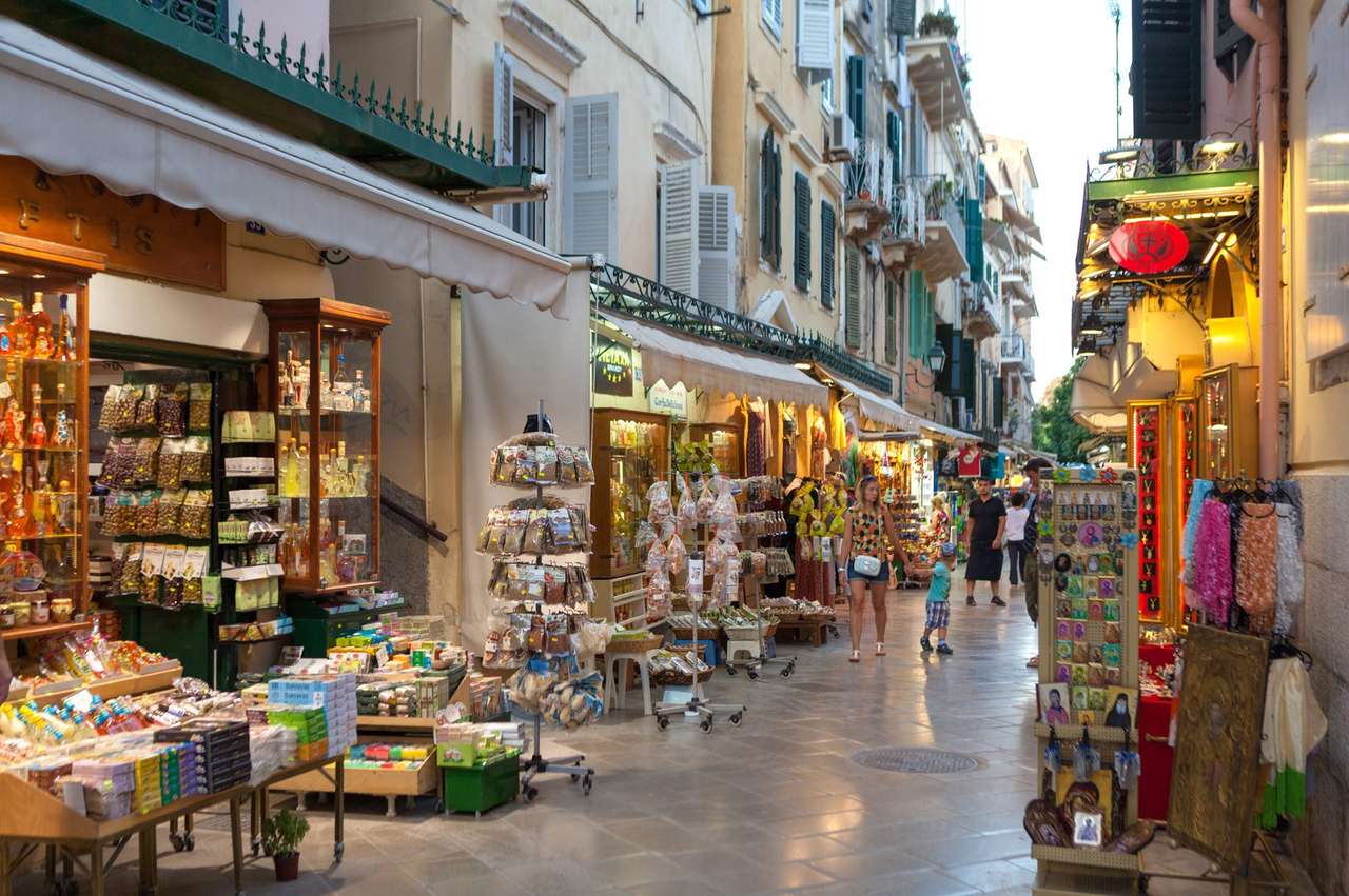 Miasto Roda na wyspie Korfu puzzle online