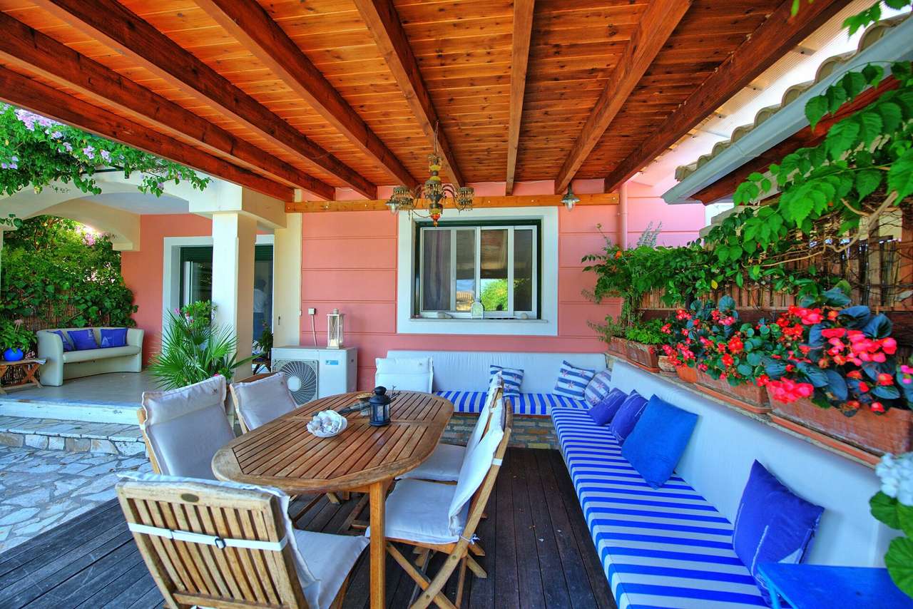 Dom wakacyjny na wyspie Korfu puzzle online