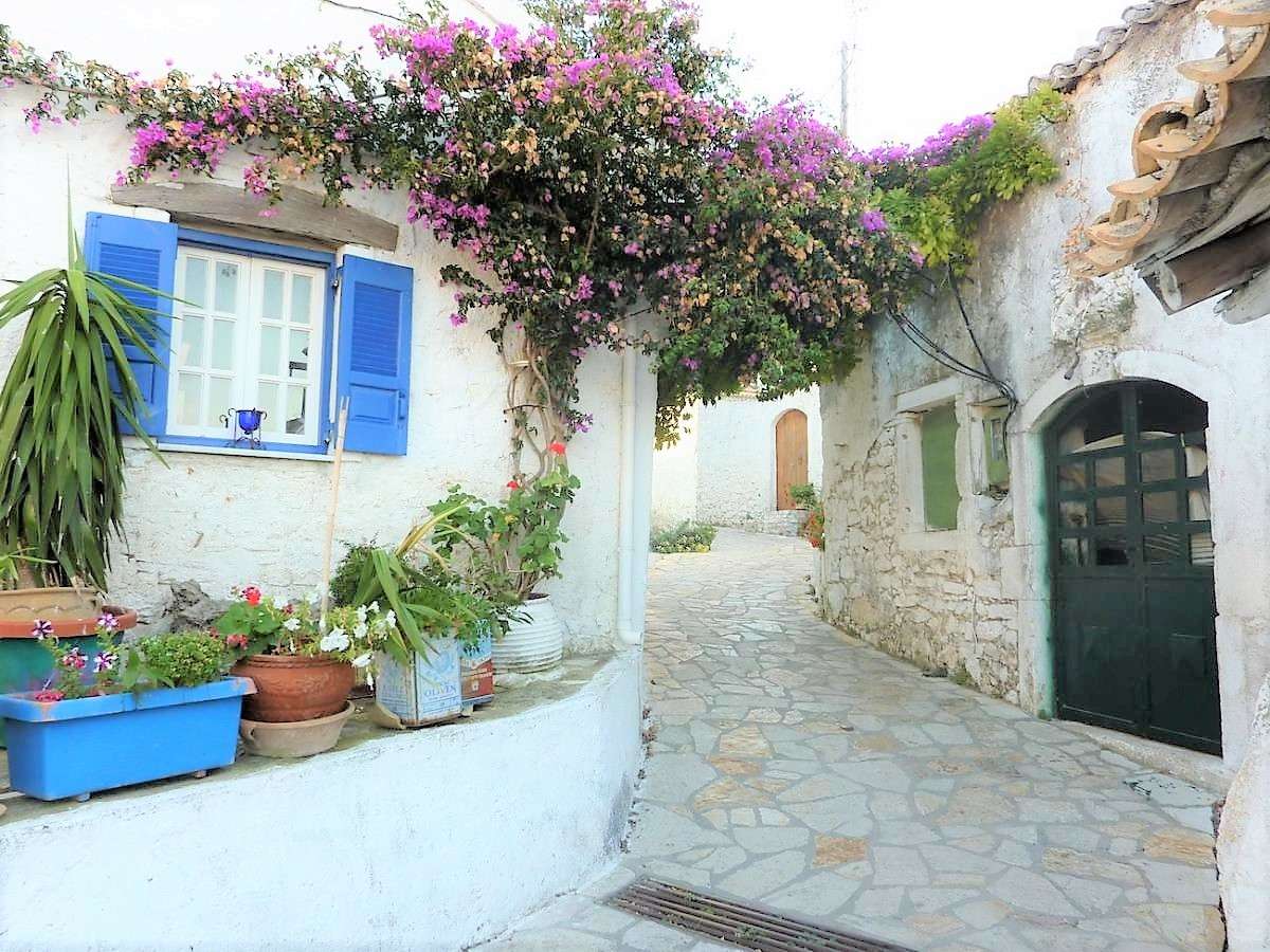Wieś na wyspie Korfu puzzle online