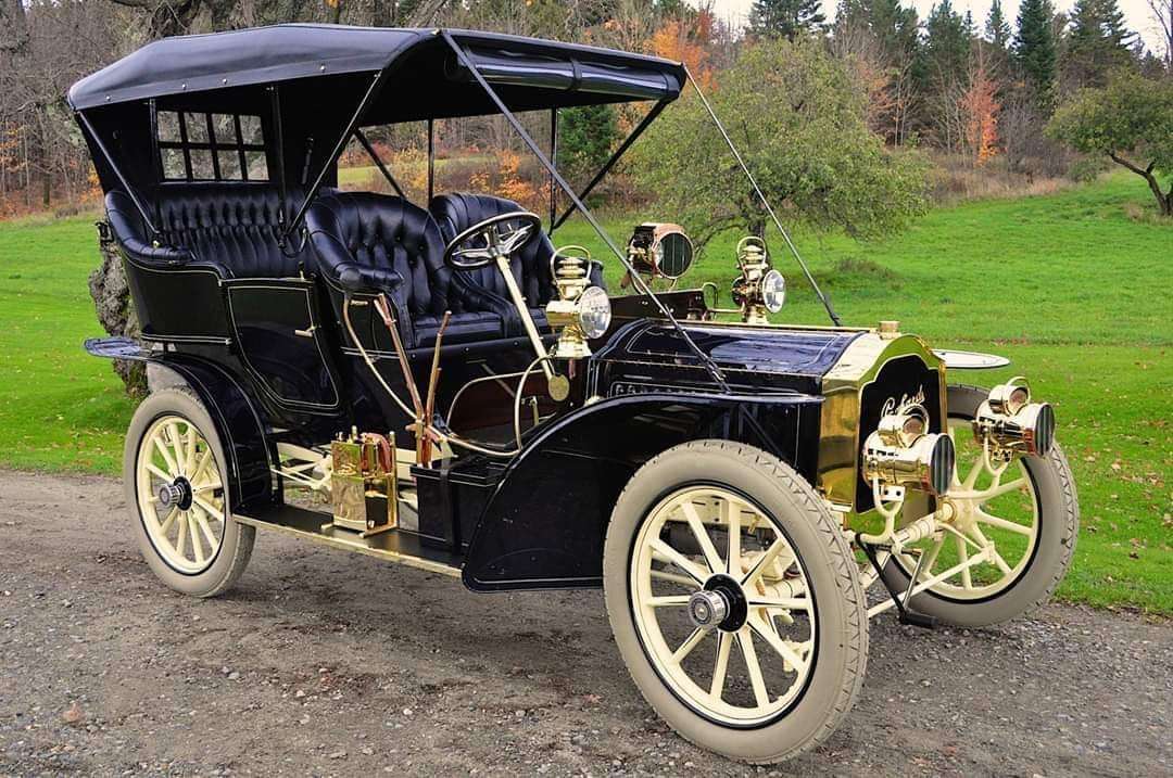 1905 Packard Model N Touring puzzle