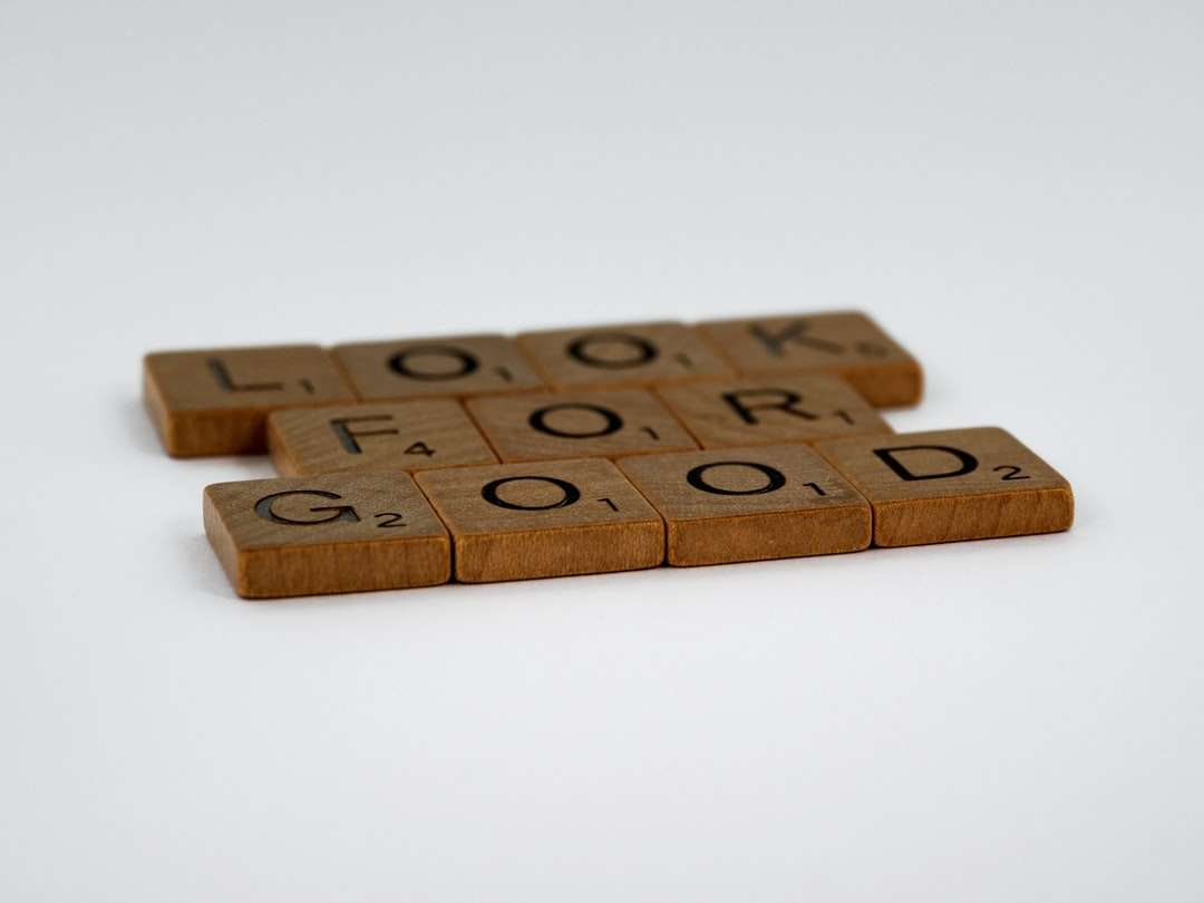 brązowy drewniany list kocham cię puzzle online