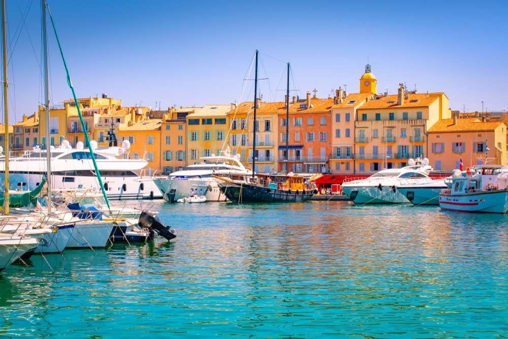Luksusowe jachty w Saint-Tropez – we Francji puzzle online