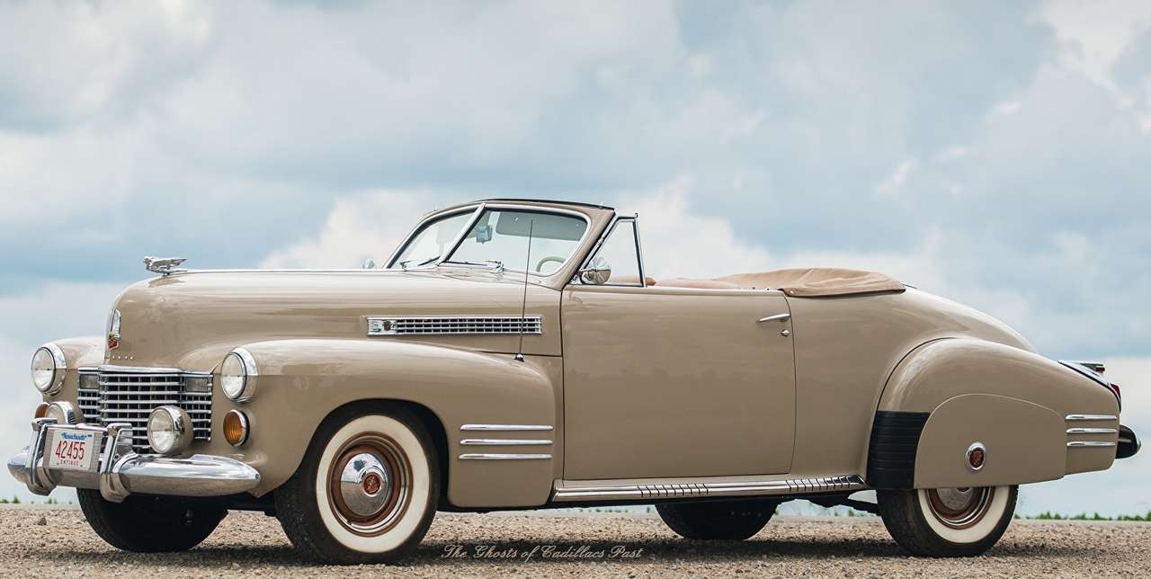 1941 serii Cadillac sześćdziesiąt dwa kabriolet puzzle online