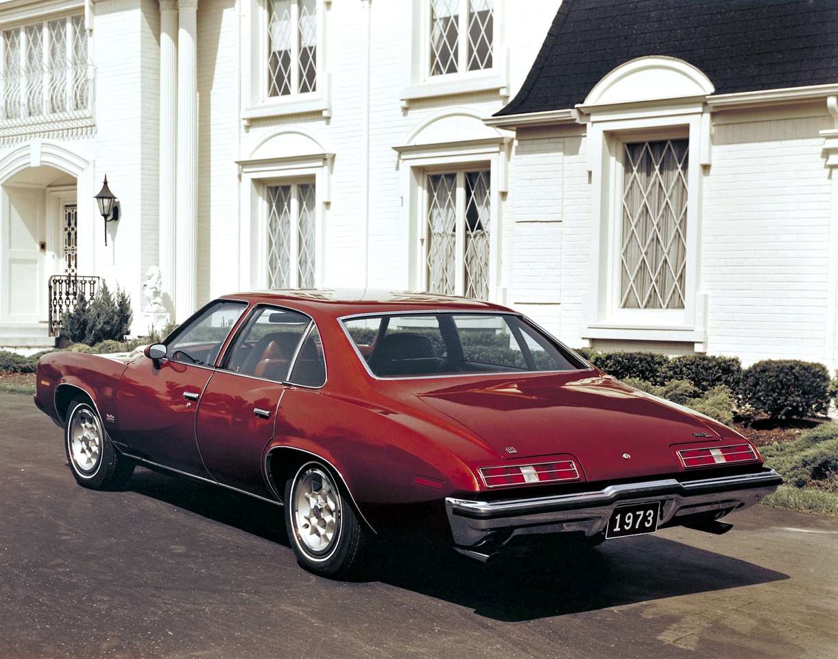 1973 Pontiac Grand Am Sedan puzzle online