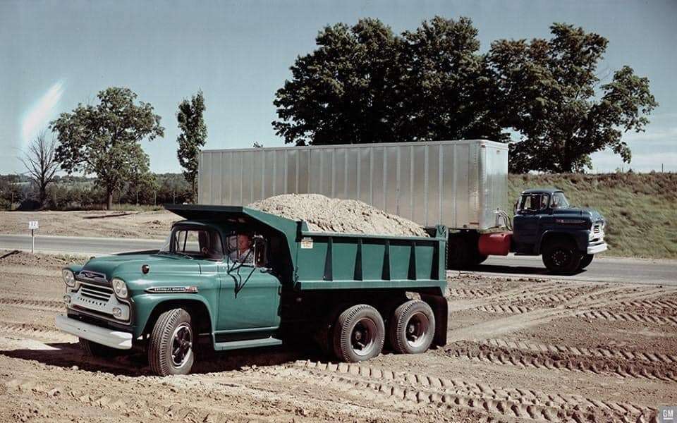 1959 Chevrolet Spartan Dump Truck puzzle online