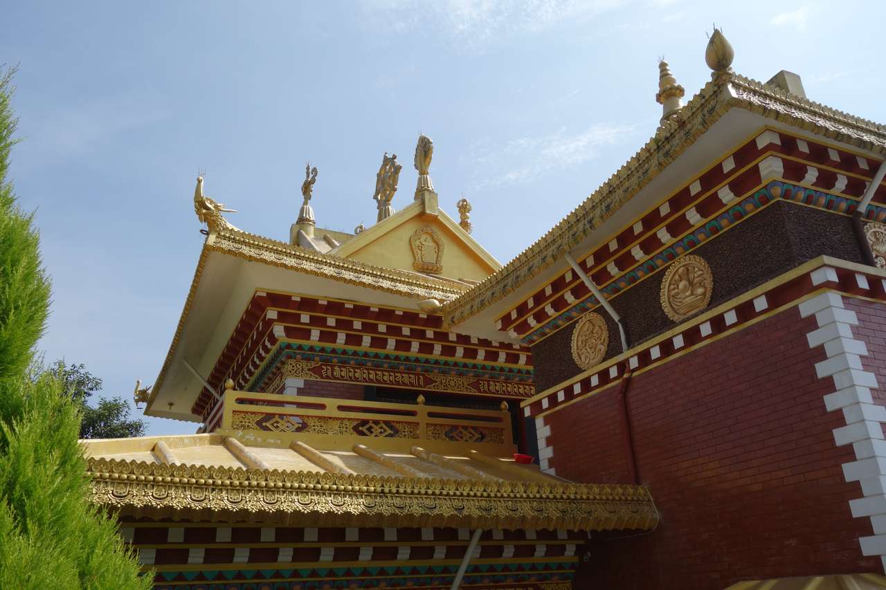 Świątynia azjatycka puzzle online