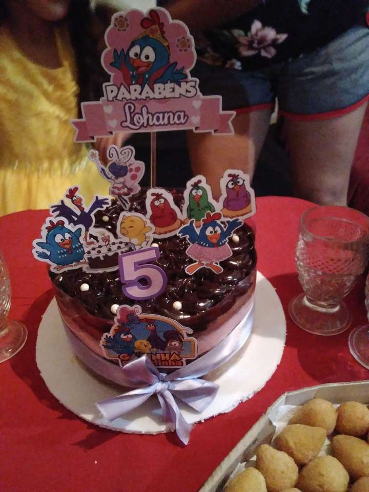 Tort urodzinowy Pintadinha puzzle online