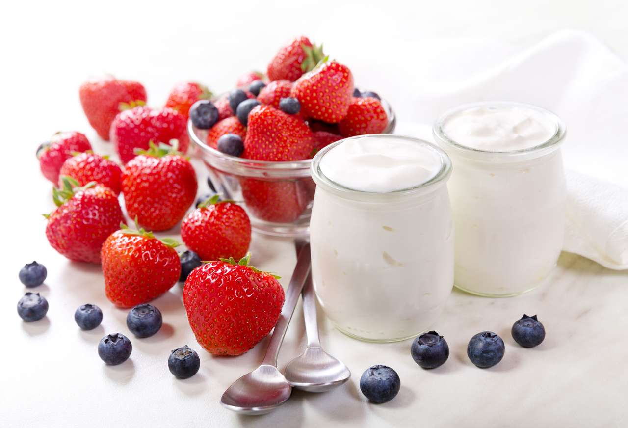 Śniadanie z greckim jogurtem puzzle online