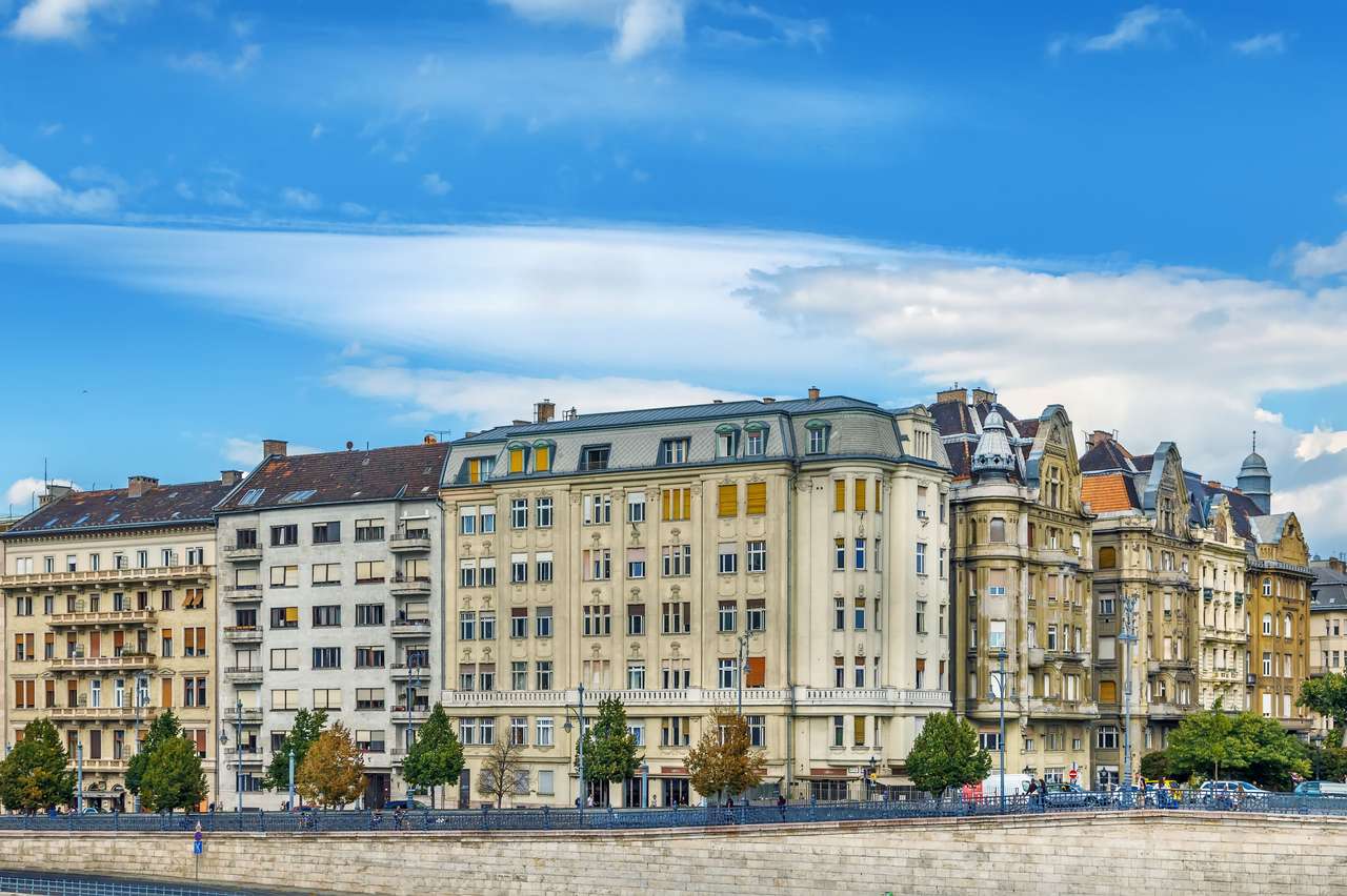 Domy na bulwarze Dunaju w Budapeszcie puzzle online