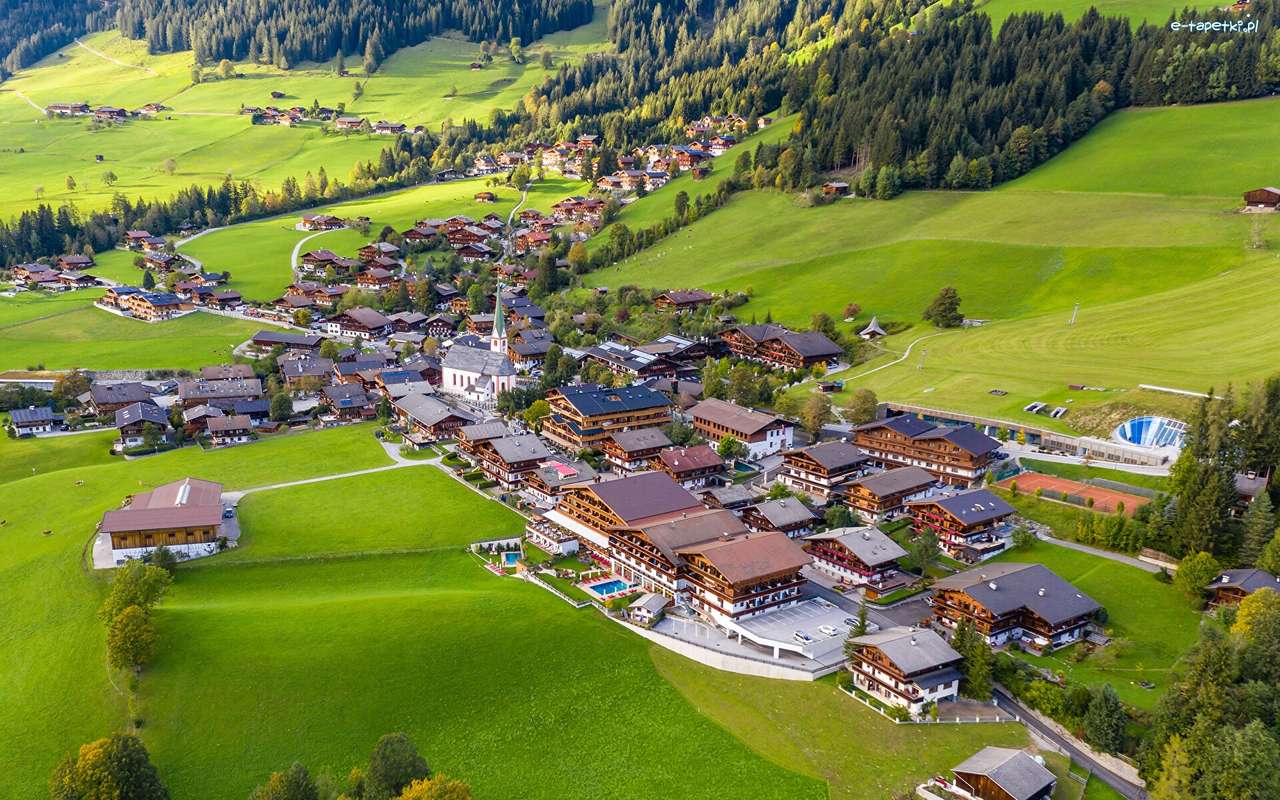 Austria- miasteczko w Alpach puzzle online
