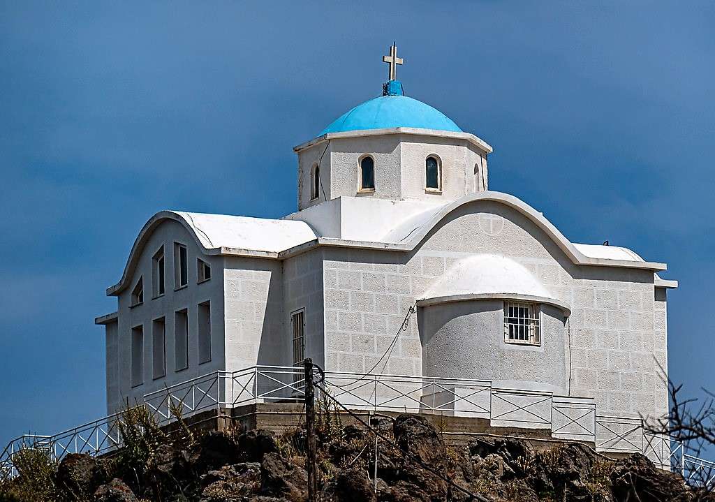 Limnos Greek Island St. Nicholas w Myrinie puzzle online