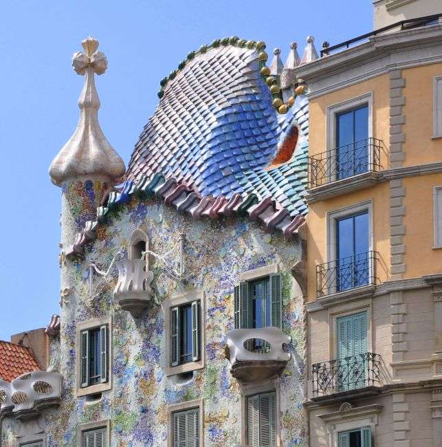 Hiszpania-Casa Batllo- budynek mieszkalny puzzle online