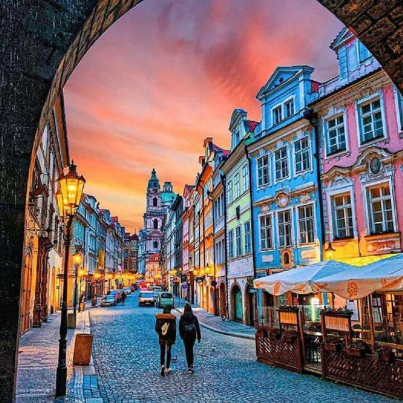 Wieczór w Pradze. puzzle online