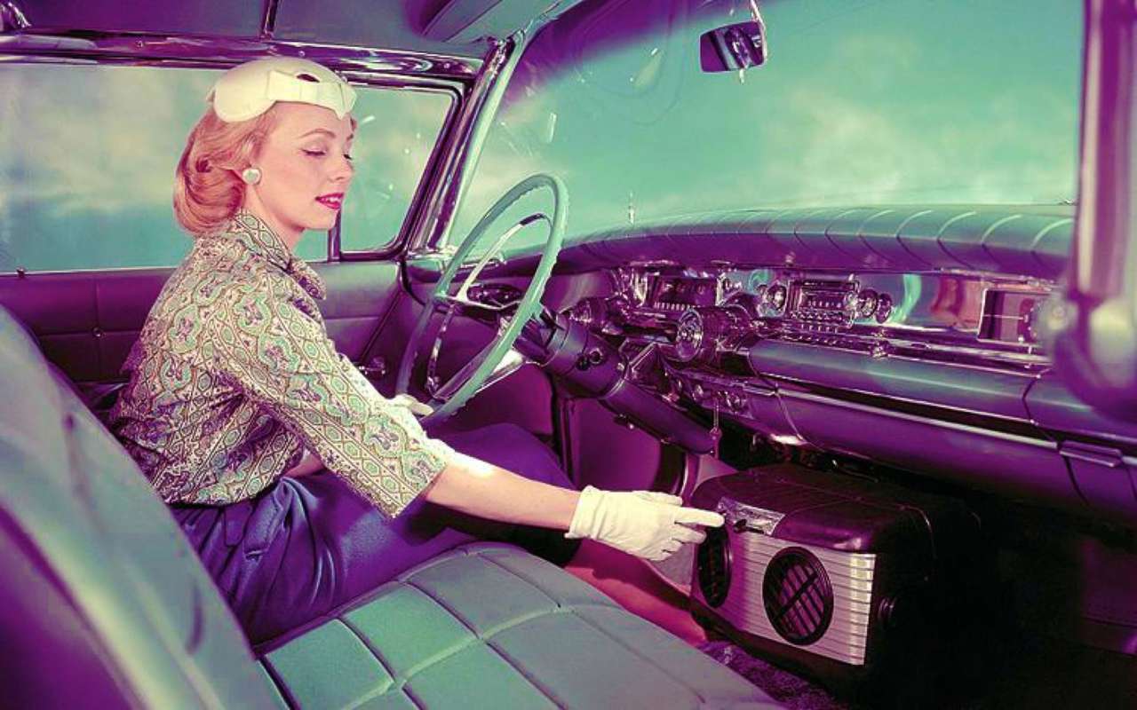 1950 vnitřních automobilů skládačka