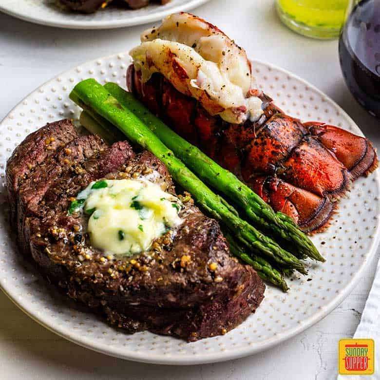 Steak & Lobster. puzzle online