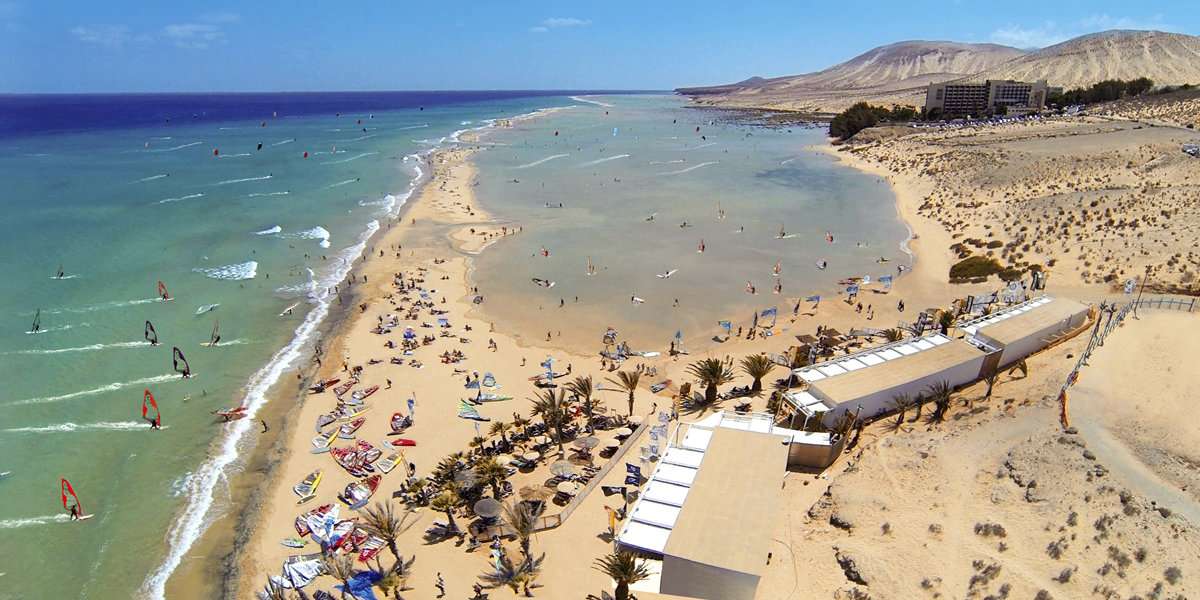 Hiszpania- wyspa Fuerteventura- Ocean Atlantycki puzzle online