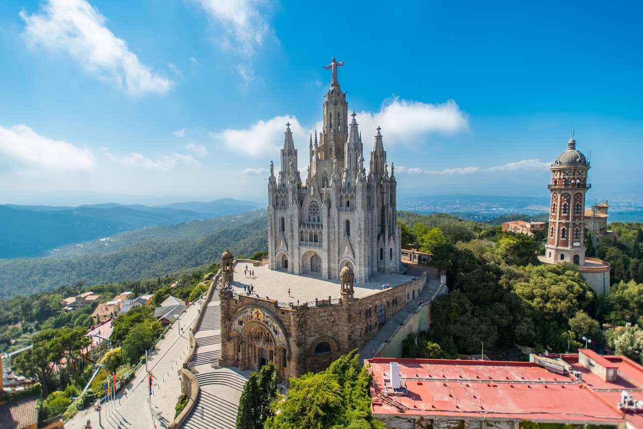 Wzgórze Tibidabo w Barcelonie puzzle online