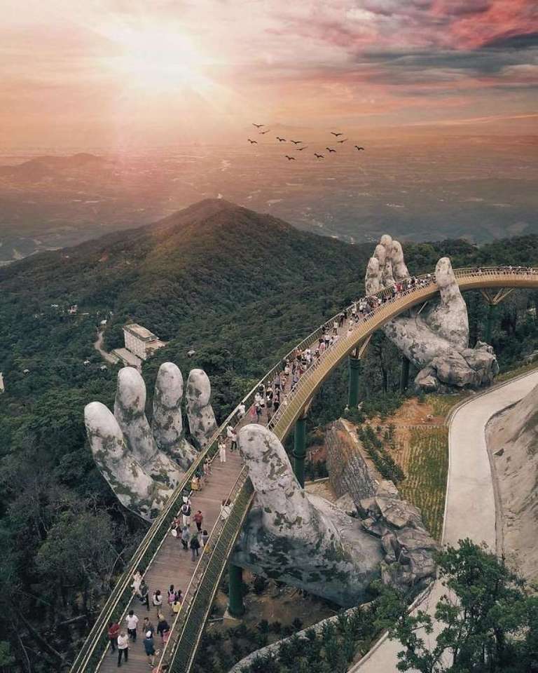 Most widokowy podtrzymujące ręce puzzle online