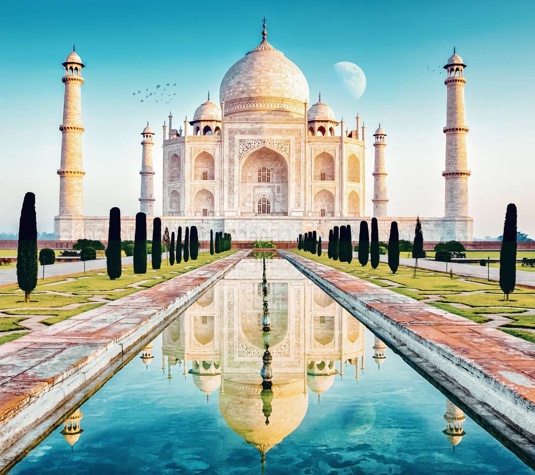 Taj Mahal w Indiańskim regionie Uttar Pradesh puzzle online
