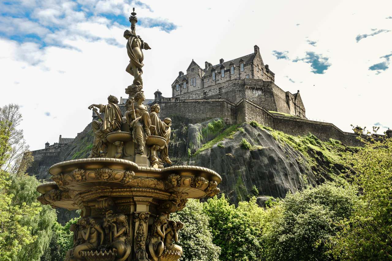 Zamek w Edynburgu, Szkocja, Wielka Brytania puzzle online