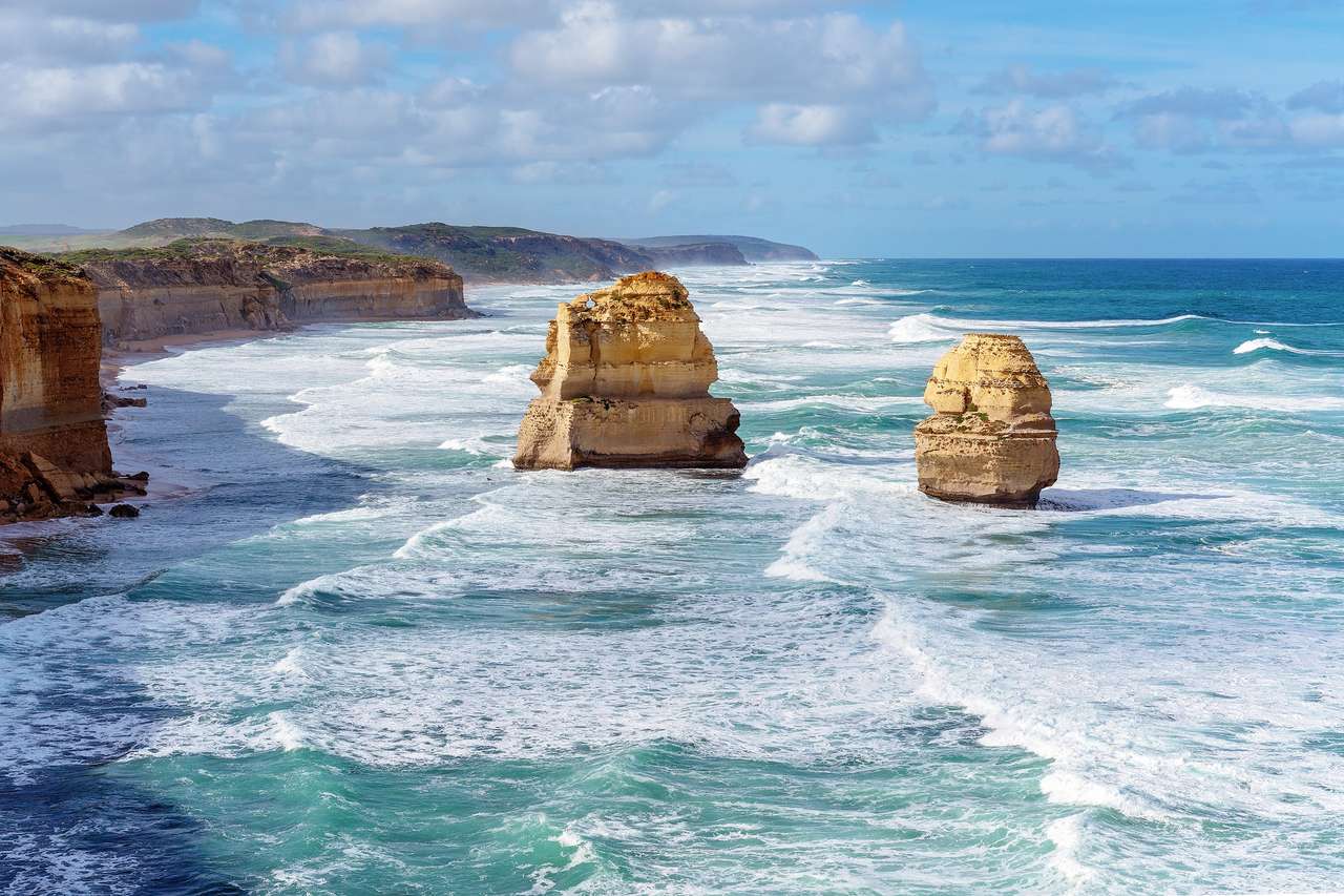 Część Dwunastu Apostołów na Great Ocean Road w Victoria Australia - znany punkt orientacyjny puzzle online