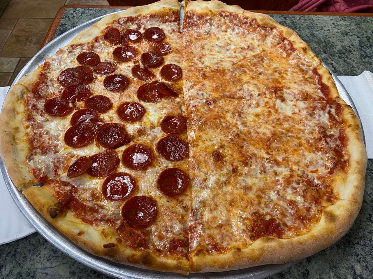 Pizza pepperoni i sera puzzle online