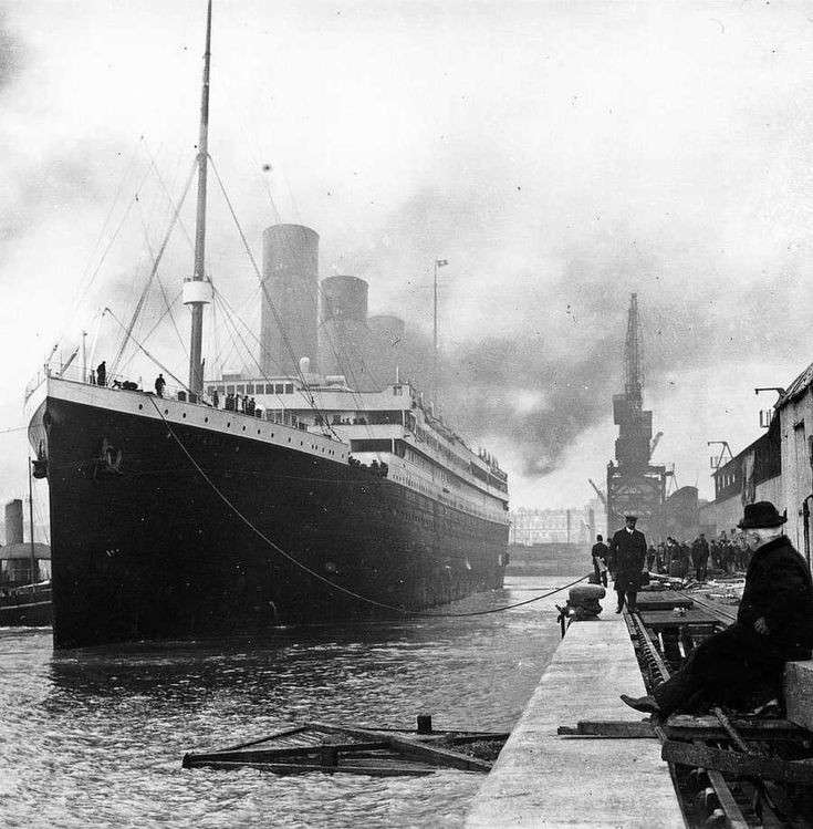 Titanic Ship. puzzle online