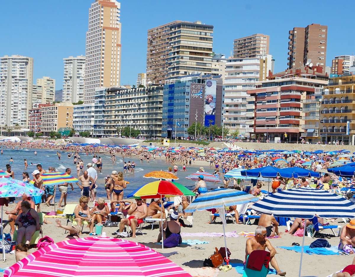 Plaża w Hiszpanii puzzle online