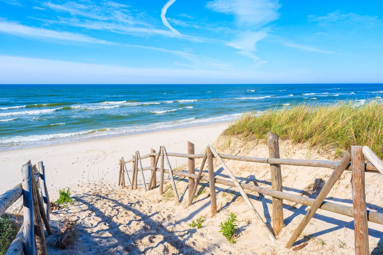 Path to beach in Bialogora village, Baltic Sea, Poland puzzle