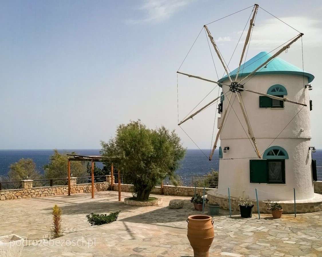 Velho moinho de vento na ilha de zakynthos quebra-cabeça