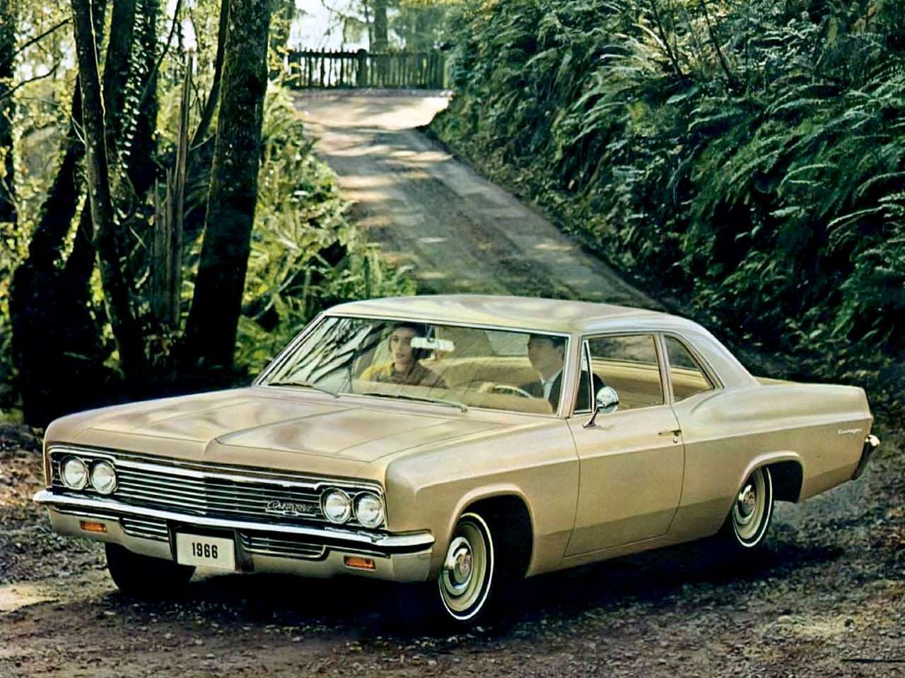 1966 Chevrolet Biscayne Sedan 2-drzwiowy puzzle online