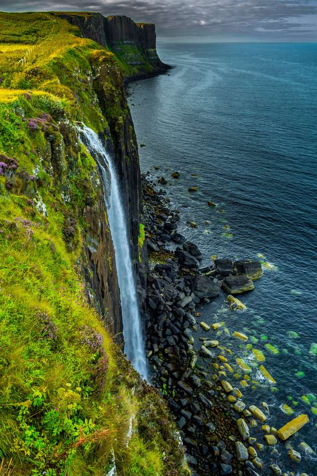 Wodospad Kilt Rock na wyspie Skye puzzle online