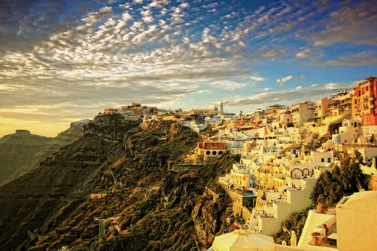 Widok na miasto Fira - Santorini Grecja puzzle online