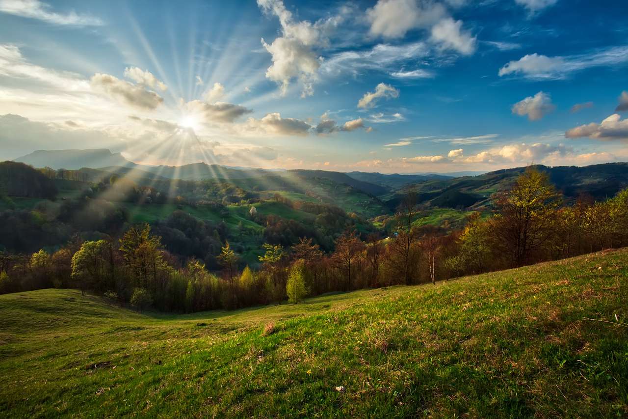 Karpaty Rumunia na wiosnę. puzzle online