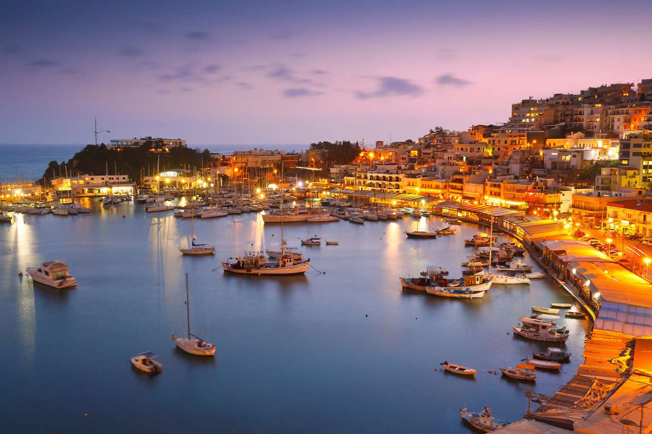 Wieczór w marinie Mikrolimano w Atenach, Grecja. puzzle online