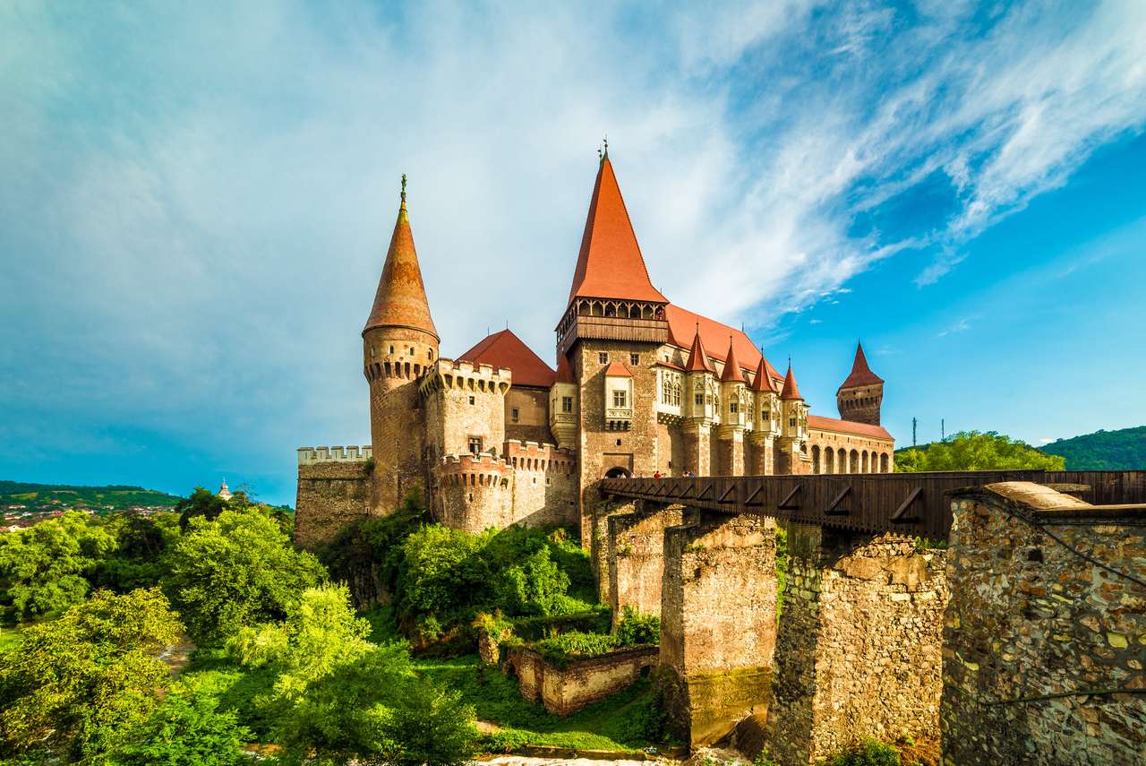 Średniowieczny zamek Hunyad Corvin puzzle online