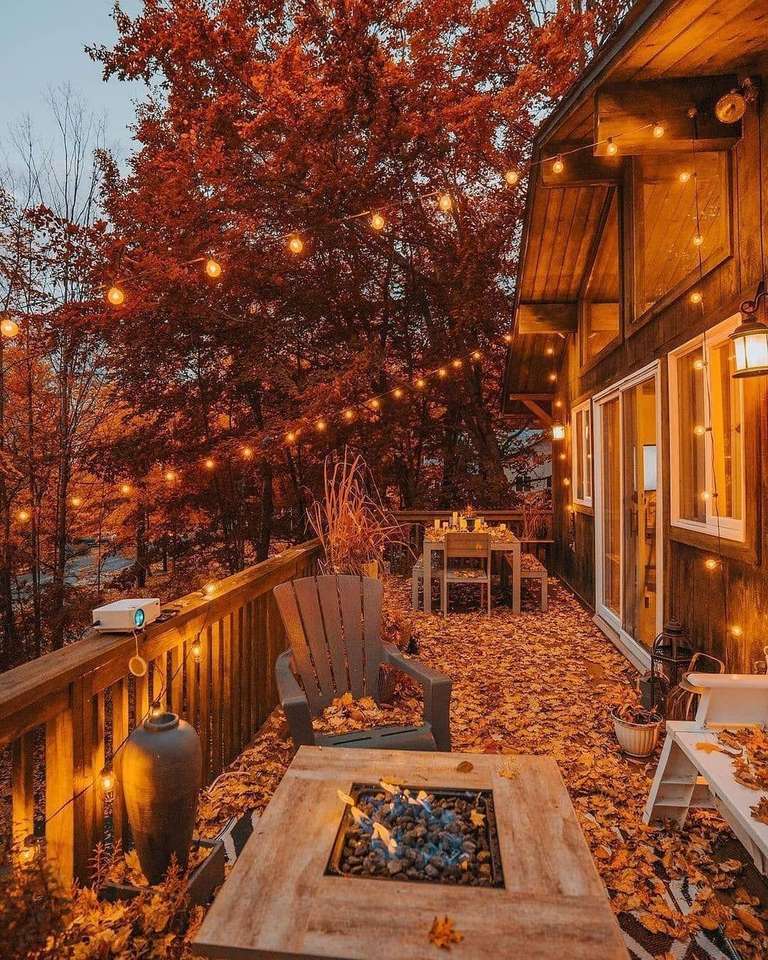 Jesienny taras w domku puzzle online