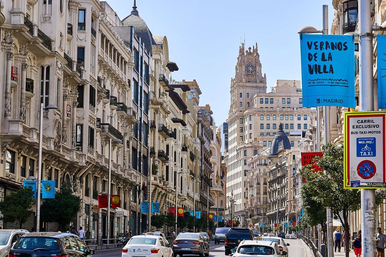 Gran Via w Madrycie puzzle online