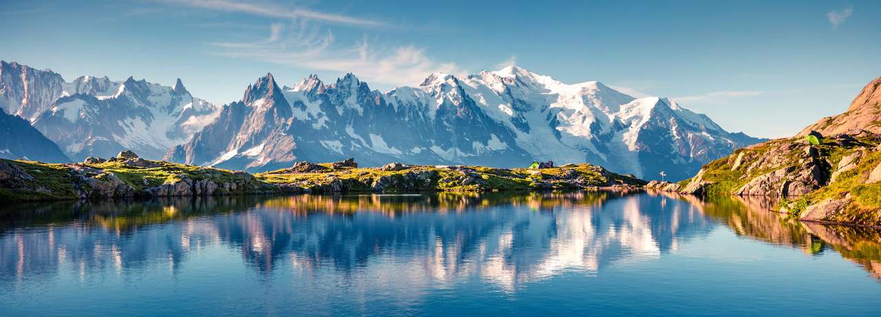 Jezioro Lac Blanc z Mont Blanc (Monte Bianco) puzzle online