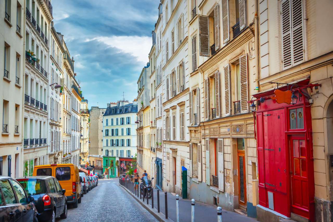 Architektura paryska w Montmartre puzzle online