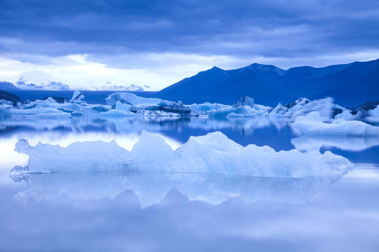Krajobraz z lodem, Jokulsarlon, Islandia puzzle online