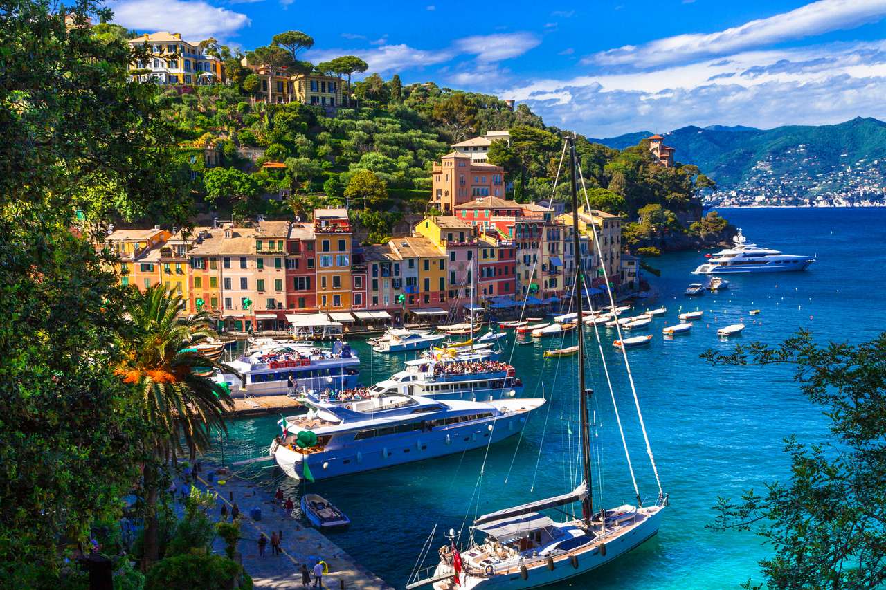 Tradycyjne kolorowe domy i morze, Portofino, Liguria, Włochy. puzzle online