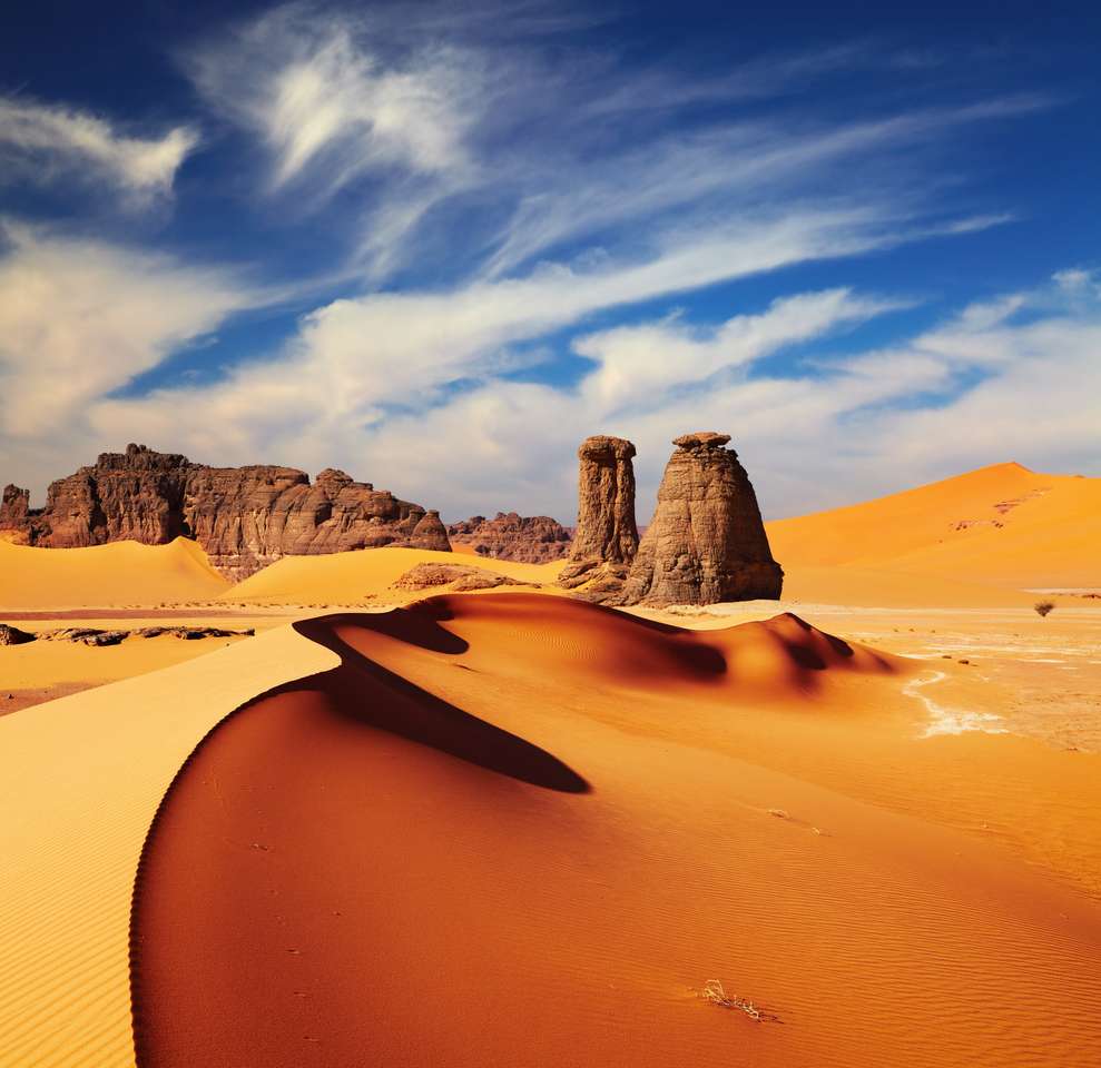Wydmy i skały, Sahara, Algieria puzzle online