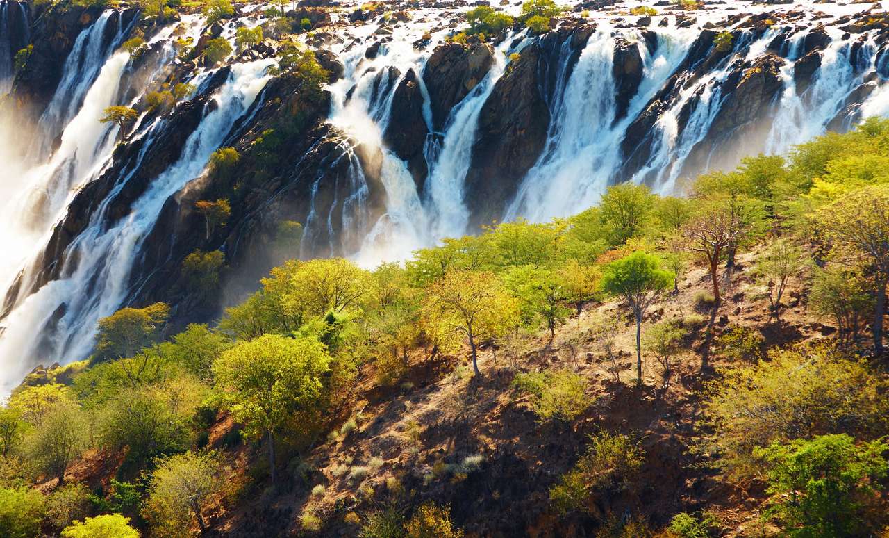 Wodospady Ruacana, granica Angoli i Namibii puzzle online