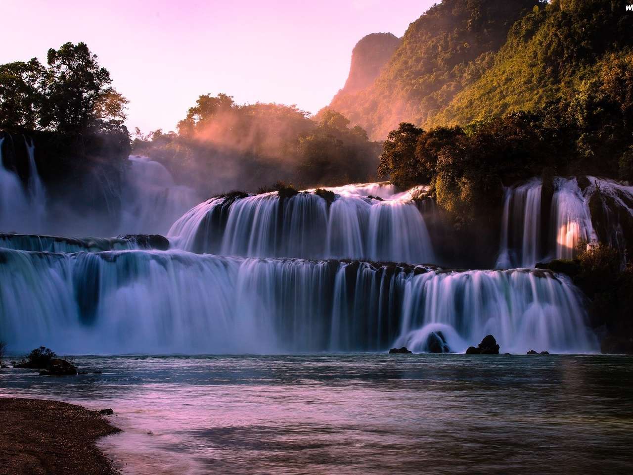 Wodospad Ban Gioc Waterfall, Wietnam puzzle online