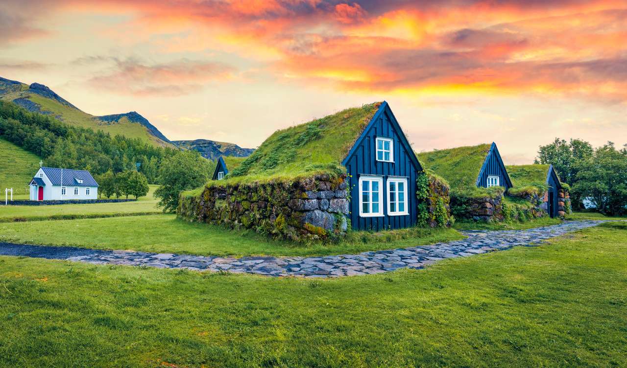 domy z dachówką na islandzkiej wsi puzzle online