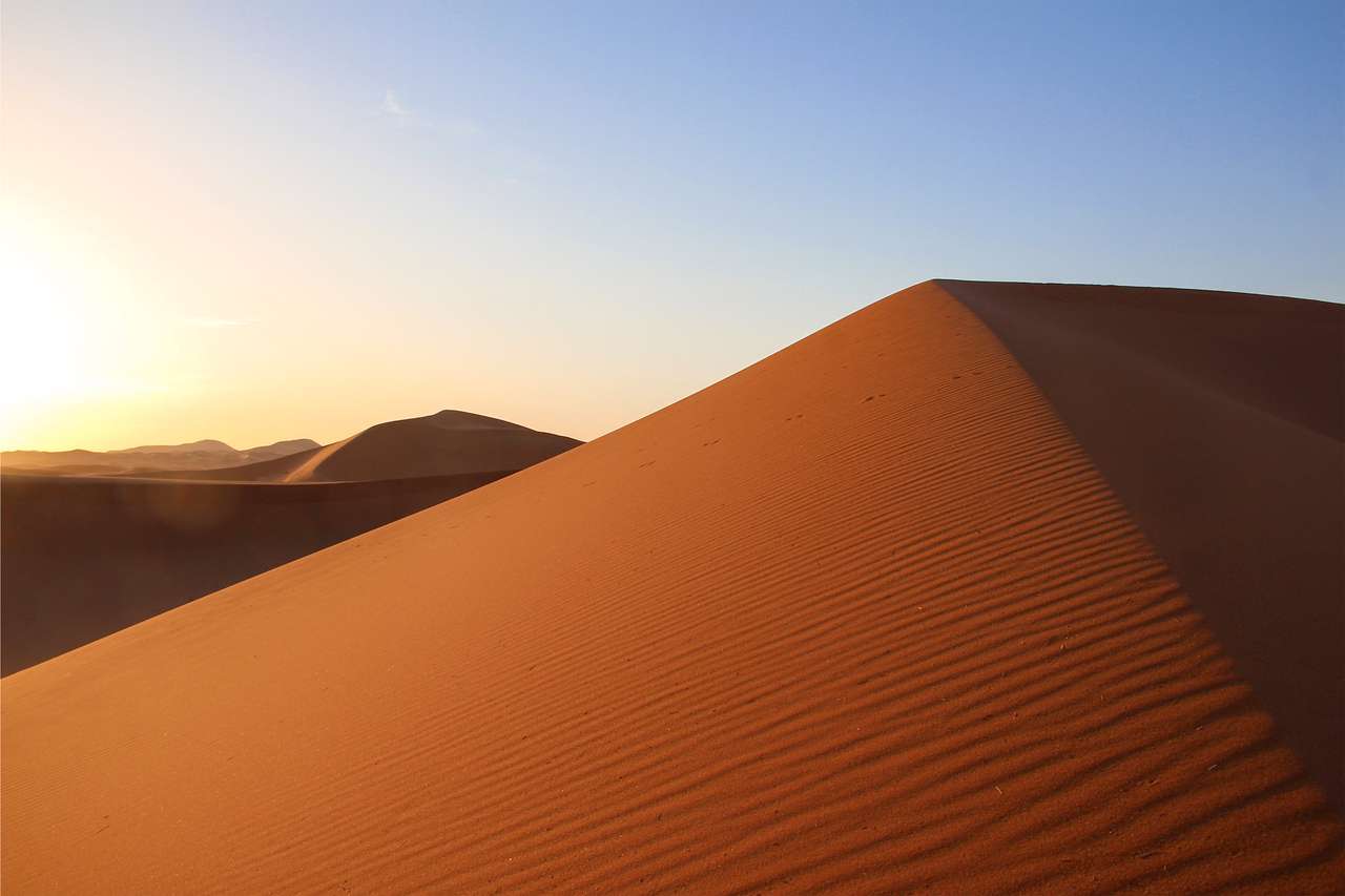 Ta wydma na Saharze w Maroku puzzle online