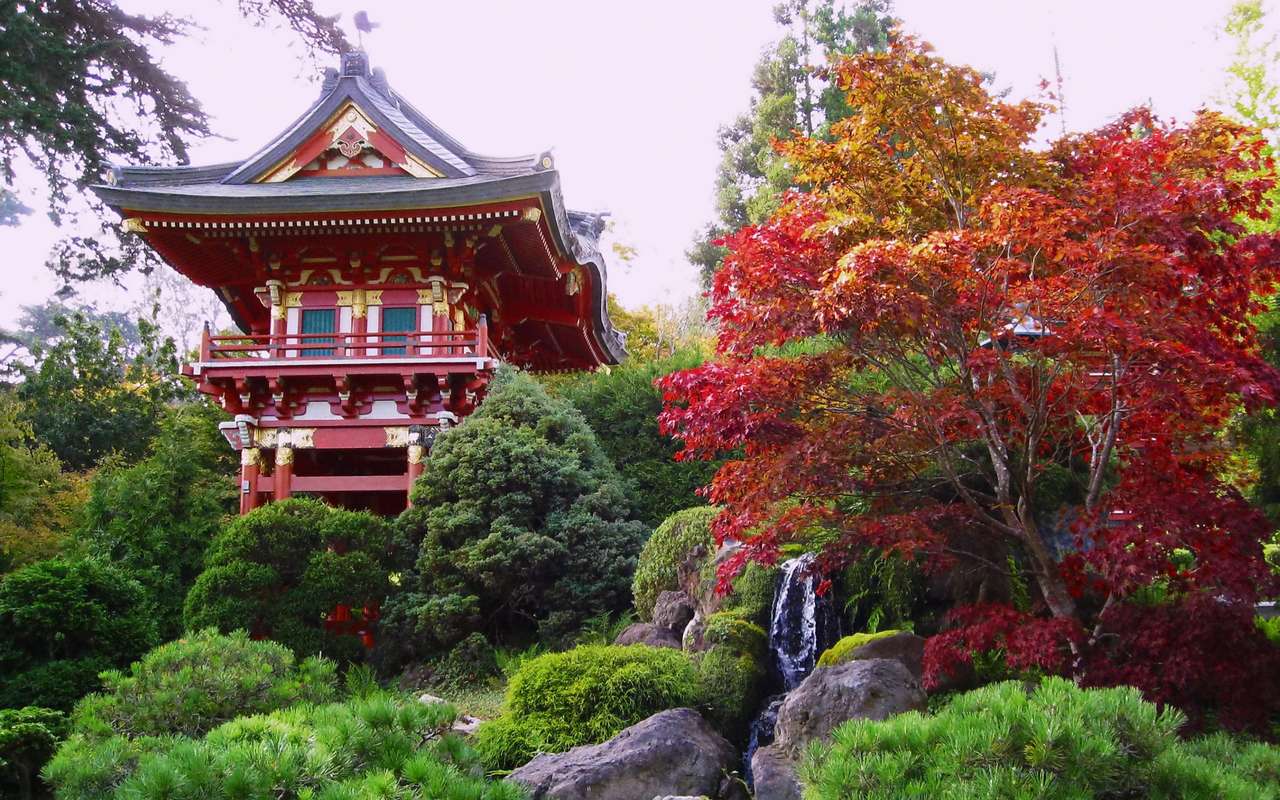Japońska świątynia puzzle online