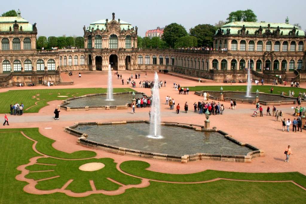 Pałac Zwinger w Dreźnie puzzle online